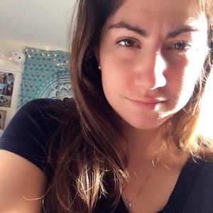 Meet your Posher, Abigail